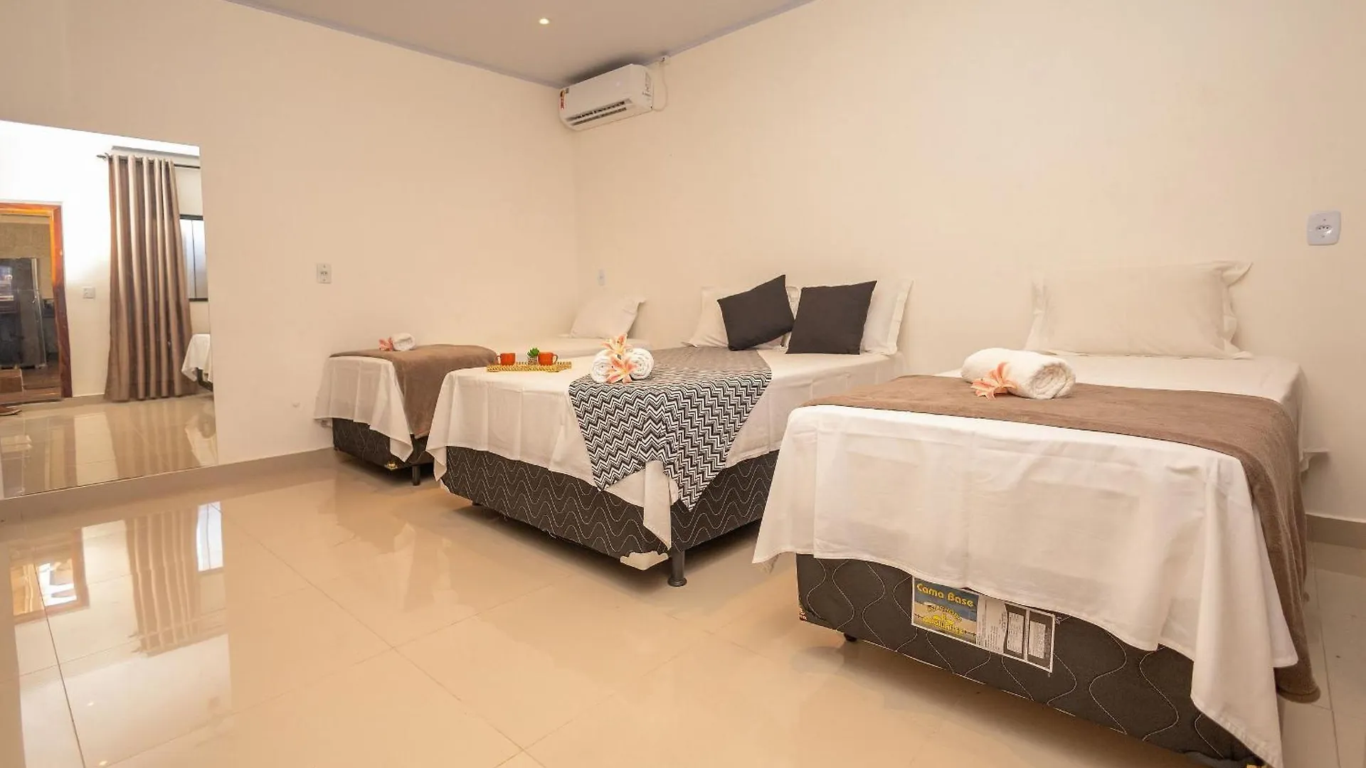 Casa 4 Quartos C/ Varanda Gourmet E Piscina كلدس نوفاس البرازيل